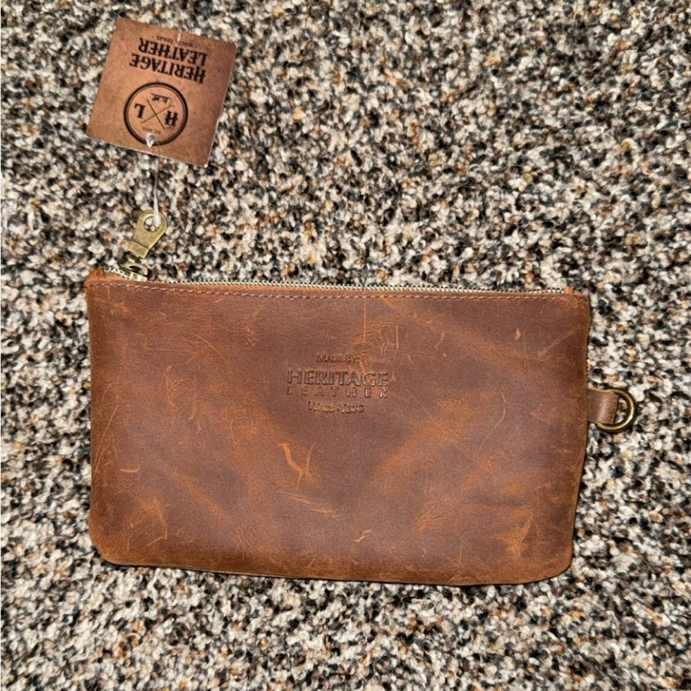 Heritage Rustic Brown Leather Toiletry Bag